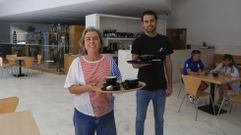 Sandra y Eloy est�n al frente de Espacio X, la nueva cafeter�a del CGAC. El local solo estar� cerrado los lunes, al igual que el museo, de martes a jueves abrir� de 11 a 20 horas y de viernes a domingo ampliar�n el horario hasta las 23 horas para dar cabida a una mayor actividad cultural, especialmente los domingos. 