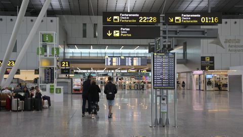 La terminal del aeropuerto Rosala de Castro en Santiago de Compostela