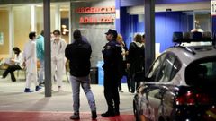 La Polic�a Nacional ha desplegado un operativo por un aviso de bomba recibido en el Hospital Universitario Central de Asturias (HUCA)