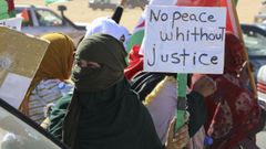 Miles de saharauis refugiados en Tinduf acudieron este jueves a la cuarta convocatoria de protestas contra la iniciativa estadounidense para el Consejo de Seguridad de la ONU.