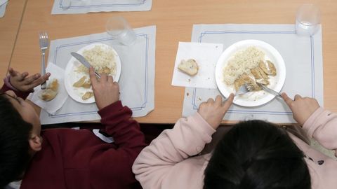 El sabor almid�n, propio de los hidratos de carbono, algunos lo describen como parecido al arroz