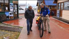 Alberto Cacharr�n departi� con lugare�os de Tierra de Fuego amigos de las rutas jacobeas.