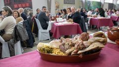 El cocido de porco celta triunfa en Sarria