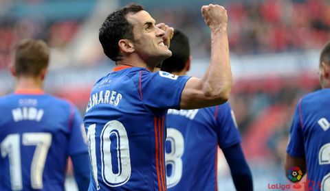 Linares gol Osasuna Real Oviedo El Sadar.Linares celebra su gol frente a Osasuna