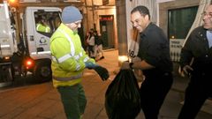 Primera jornada de recogida puerta a puerta