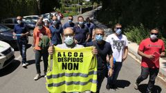 Declaraciones a la salida de reunin de los representantes sindicales de Alcoa y la empresa