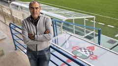 Carlos Mouriz, director general del Racing, en el estadio de A Malata.