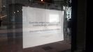 El cartel que la cadena ha colgado a la puerta del establecimiento