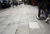 En Xeneral Pardi�as hay dos edificios a los que el Concello exige el arreglo del vado. 
