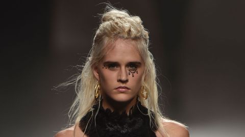 Desfile de Ana Locking.