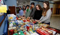 Alimentos recogidos en la campa�a del IES Alfredo Bra�as.