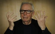 O prestixioso arquitecto brit�nico David Chipperfield, lidera unha axenda territorial galega dende a s�a Fundaci�n RIA e augura que �en dez anos non vai ser posible tirar un edificio vello�. 23/02/2023