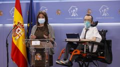 La portavoz del PSOE en el Congreso, Adriana Lastra, y el de Unidas Podemos, Pablo Echenique 