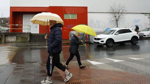 graxal.Sin talleres. Buena parte de los pabellones de Cambre permanecen cerrados por las tardes tras la decisi�n de la concesionaria de no prestar las actividades y los talleres sociodeportivos ante la falta de pago de las facturas por parte del Concello. La foto es del centro de O Graxal