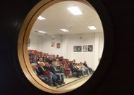 UGT celebr� una asamblea con sus afiliados -en la foto- y CC.OO. en el Carballo Calero. 