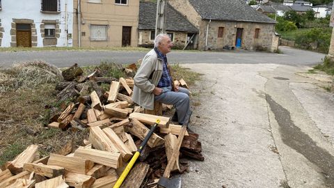 En Seadur la mayor�a de los vecinos est�n vacunados, como Julio Garc�a. A punto de cumplir los 89 a�os, hace semanas que est� inmunizado