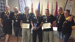 El equipo del Club Rio Mar, bronce en el Campeonato de Espa�a de mar costa representando a Galicia