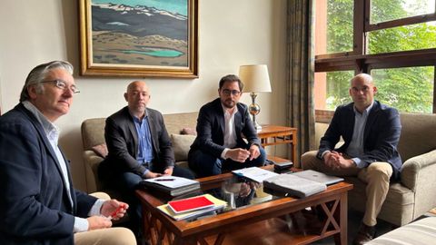 Reuni�n entre Foro y PP en Gij�n