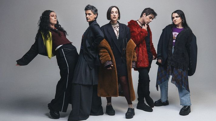 Agoraphobia son Sabela Sampedro,�Luc�a Fern�ndez,�Susana Saavedra,�Iago Lorenzo e�Paula Rego