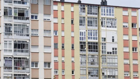Bloques de viviendas residenciales en Lugo.
