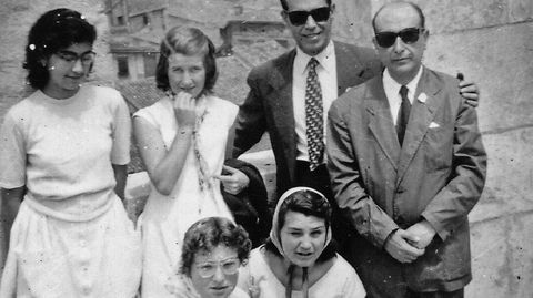 Unha das viaxes culturais con, entre outros, Chan Carballo, Carballo Calero, Carmen e Melisa Fern�ndez Puentes.