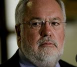 Miguel Arias Ca�ete.