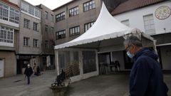 El municipio de A Pobra comenz� a aplicar el jueves las m�ximas restricciones, que limitan la movilidad y mantienen cerrada la hosteler�a