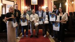 Presentaci�n de la Copa Galicia de Xadrez - Maristas Ourense 2026 Memorial Emilio Rodr�guez. Yudania Hern�ndez, jugadora de ajedrez; El�as Gonz�lez, presidente del Club Xadrez Ourense; el director de Deportes de la , Marcos V�zquez; el director del colegio Maristas, Luis �ngel Arias; Gonzalo P�rez J�come, alcalde de Ourense; el jefe del Servizo de Deportes da Xunta de Galicia en Ourense, Manuel P�rez; el concejal de Deportes, An�bal Pereira; Mart�n Sabuz, jugador de ajedrez; y la concejala de Transporte P�blico, Ana Fern�ndez