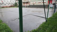 En la imagen de archivo, la pista sin cubierta del IES Ferrol Vello