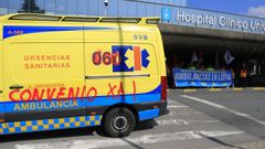 Una ambulancia con una pintada fotografiada durante las protestas de este jueves