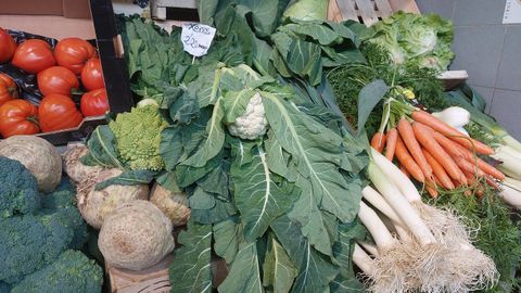 La col rizada es de la familia de la coliflor y del br�col