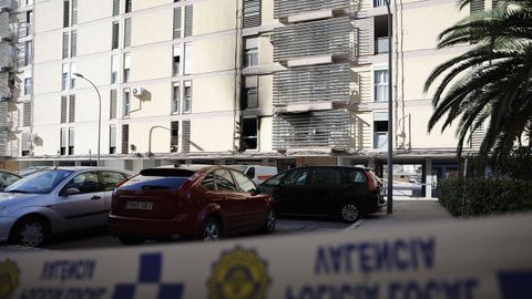 Las llamas afectaron a la fachada del edificio