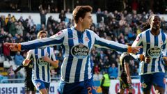 Luis Fern�ndez celebra un gol a Las Palmas en Riazor en la temporada 2013-14, en la que contribuy� al ascenso a Primera Divisi�n del D�por.