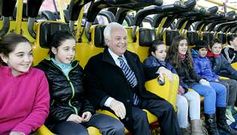 Tras negarse otras instituciones a colaborar con Pazolandia, Baltar realiz� solo su tradicional recorrido por el recinto.