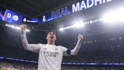 Fede Valverde celebra su tercer gol ante el Manchester City.