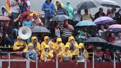 Triacastela, dividida por los toros
