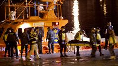 Naufraga una patera en Alhucemas