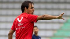 Miguel �ngel Tena, entrenador del Racing