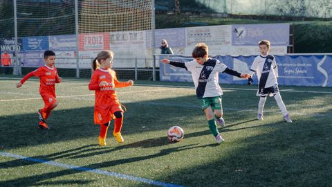 Un momento del Torneo Concello de Barbad�s / Memorial Javier Carid, Abuelo