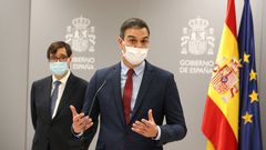 El ministro de Sanidad, Salvador Illa, y el presidente del Gobierno, Pedro S�nchez