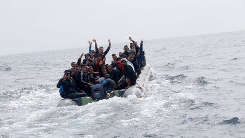 Ven�an cruzando el Estrecho de Gibraltar desde Marruecos