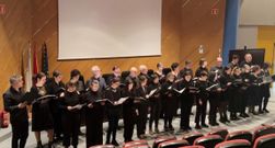 Imagen del coro universitario de Ourense