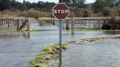 Los alrededores del Umia siguen completamente inundados