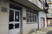 El alcalde asegura que no va a consentir que no se d� atenci�n estable a la oficina cruce�a. 