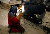 En la industria el n�mero de demandantes creci� en 74 a lo largo del pasado mes.