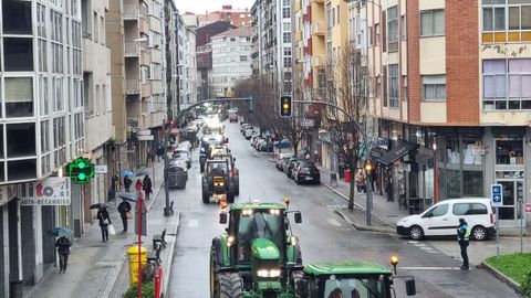 Los tractores saliendo por la avenida de Zamora de la ciudad
