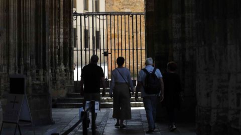 Turistas en el centro de Oviedo