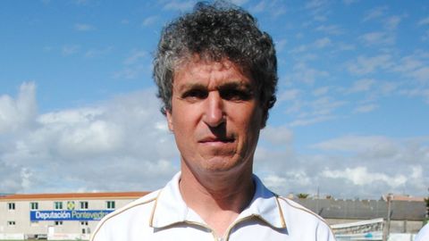 G�mez fue celeste seis cursos con un a�o de cesi�n en Zaragoza