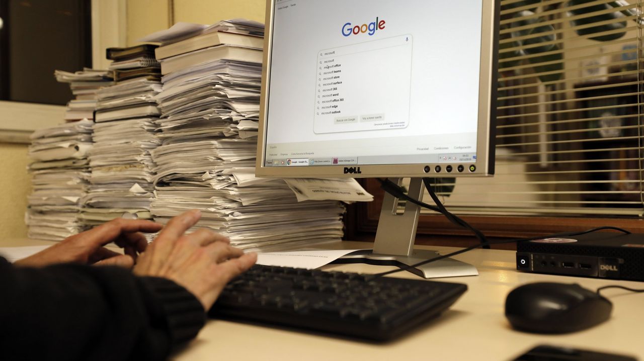 Falta cualificación digital, en atención al público, fontanería, instalación o profesiones verdes