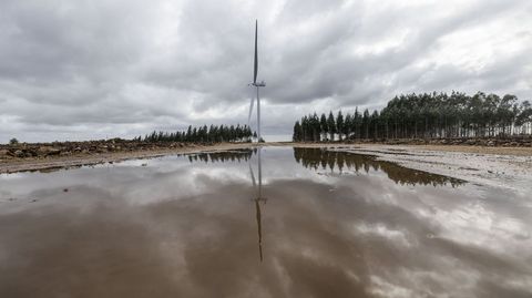 Parque e�lico de Monte Tourado, tambi�n en Zas, a escasa distancia de donde se ubicar� el de Mu��o.